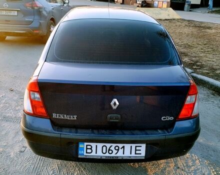 Синий Рено Клио, объемом двигателя 1.4 л и пробегом 201 тыс. км за 2000 $, фото 1 на Automoto.ua