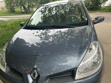 Рено Кліо 2006 у Києві на Automoto.ua Синій Рено Кліо, об'ємом двигуна 1.5 л та пробігом 125 тис. км за 5800 $, фото 1 на Automoto.ua