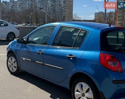 Синий Рено Клио, объемом двигателя 1.15 л и пробегом 204 тыс. км за 4300 $, фото 1 на Automoto.ua