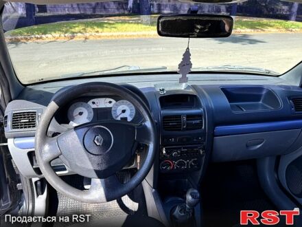 Синий Рено Клио, объемом двигателя 1.4 л и пробегом 243 тыс. км за 2850 $, фото 1 на Automoto.ua