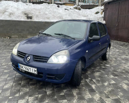 Синий Рено Клио, объемом двигателя 1.15 л и пробегом 240 тыс. км за 3250 $, фото 1 на Automoto.ua