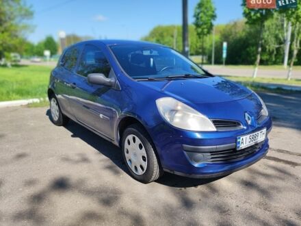 Синий Рено Клио, объемом двигателя 1.46 л и пробегом 238 тыс. км за 3300 $, фото 1 на Automoto.ua