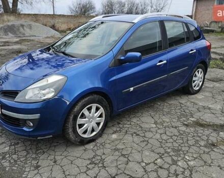 Синий Рено Клио, объемом двигателя 1.5 л и пробегом 296 тыс. км за 5600 $, фото 1 на Automoto.ua