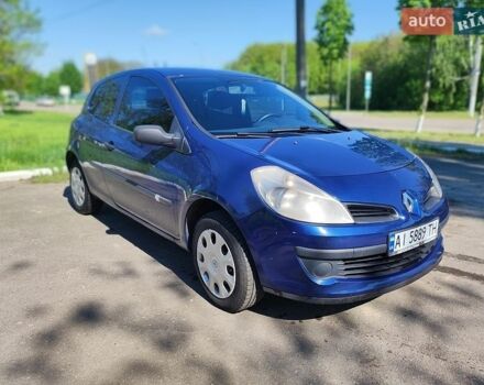 Синий Рено Клио, объемом двигателя 1.46 л и пробегом 238 тыс. км за 3500 $, фото 1 на Automoto.ua