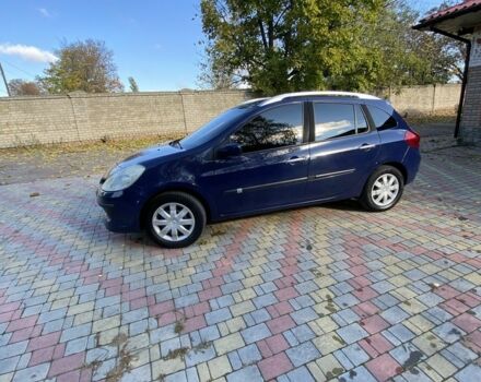 Синий Рено Клио, объемом двигателя 1.1 л и пробегом 281 тыс. км за 4400 $, фото 1 на Automoto.ua