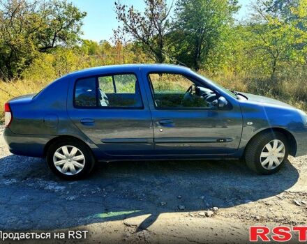 Синий Рено Клио, объемом двигателя 1.4 л и пробегом 62 тыс. км за 3700 $, фото 1 на Automoto.ua
