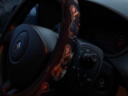 Синій Рено Кліо, об'ємом двигуна 1.39 л та пробігом 120 тис. км за 3850 $, фото 1 на Automoto.ua