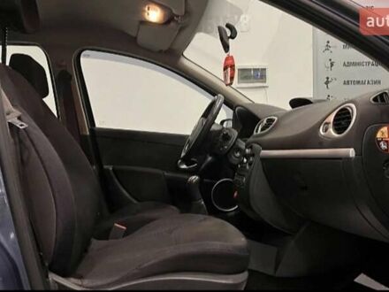 Синий Рено Клио, объемом двигателя 1.2 л и пробегом 200 тыс. км за 4500 $, фото 1 на Automoto.ua