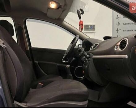 Синий Рено Клио, объемом двигателя 1.2 л и пробегом 200 тыс. км за 4500 $, фото 1 на Automoto.ua