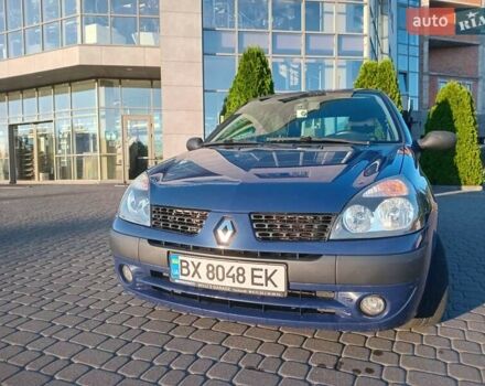 Синий Рено Клио, объемом двигателя 1.2 л и пробегом 295 тыс. км за 3950 $, фото 1 на Automoto.ua