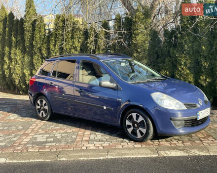 Синий Рено Клио, объемом двигателя 1.5 л и пробегом 225 тыс. км за 4299 $, фото 1 на Automoto.ua