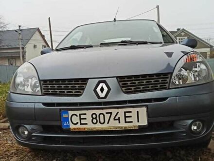 Синий Рено Клио, объемом двигателя 1.4 л и пробегом 177 тыс. км за 2999 $, фото 1 на Automoto.ua