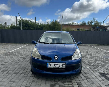 Синий Рено Клио, объемом двигателя 1.15 л и пробегом 300 тыс. км за 3000 $, фото 1 на Automoto.ua