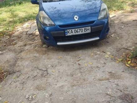 Синий Рено Клио, объемом двигателя 1.6 л и пробегом 291 тыс. км за 5500 $, фото 1 на Automoto.ua