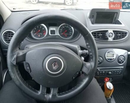 Синій Рено Кліо, об'ємом двигуна 1.15 л та пробігом 269 тис. км за 4600 $, фото 1 на Automoto.ua