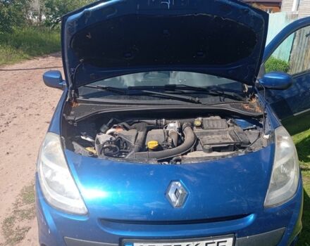 Синій Рено Кліо, об'ємом двигуна 1.5 л та пробігом 180 тис. км за 4500 $, фото 1 на Automoto.ua