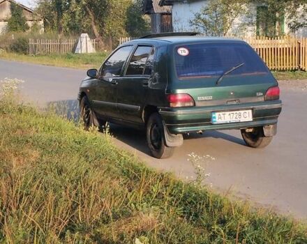 Зеленый Рено Клио, объемом двигателя 1.39 л и пробегом 230 тыс. км за 1300 $, фото 1 на Automoto.ua