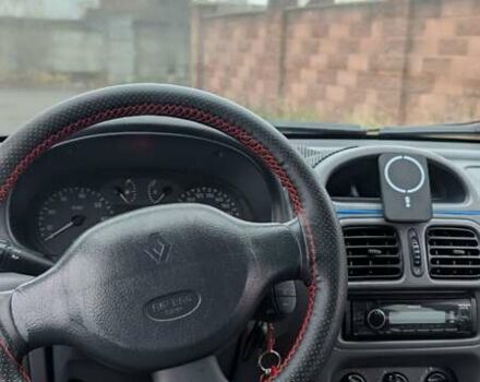 Зеленый Рено Клио, объемом двигателя 1.15 л и пробегом 187 тыс. км за 2500 $, фото 6 на Automoto.ua