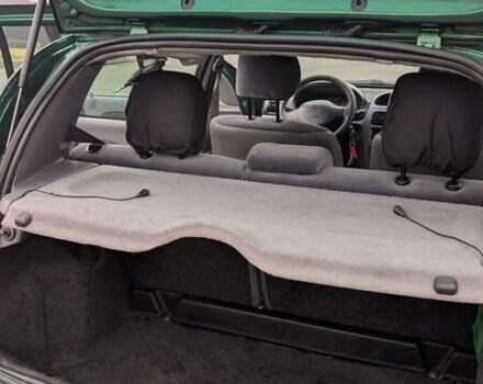 Зеленый Рено Клио, объемом двигателя 1.15 л и пробегом 187 тыс. км за 2500 $, фото 10 на Automoto.ua