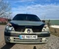 Зеленый Рено Клио, объемом двигателя 1.4 л и пробегом 323 тыс. км за 3200 $, фото 3 на Automoto.ua