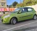 Зеленый Рено Клио, объемом двигателя 1.2 л и пробегом 180 тыс. км за 5500 $, фото 7 на Automoto.ua