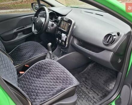 Зеленый Рено Клио, объемом двигателя 1.46 л и пробегом 250 тыс. км за 6750 $, фото 19 на Automoto.ua