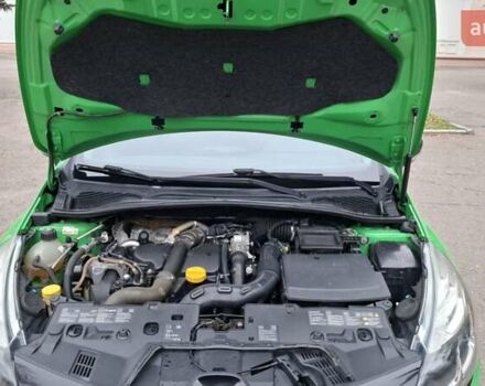 Зеленый Рено Клио, объемом двигателя 1.46 л и пробегом 250 тыс. км за 6750 $, фото 24 на Automoto.ua