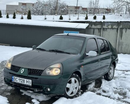 Зеленый Рено Клио, объемом двигателя 1.4 л и пробегом 300 тыс. км за 1750 $, фото 4 на Automoto.ua