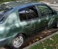 Зеленый Рено Клио, объемом двигателя 1.39 л и пробегом 333 тыс. км за 2700 $, фото 5 на Automoto.ua