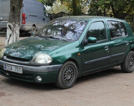 Зеленый Рено Клио, объемом двигателя 1.6 л и пробегом 1 тыс. км за 800 $, фото 1 на Automoto.ua
