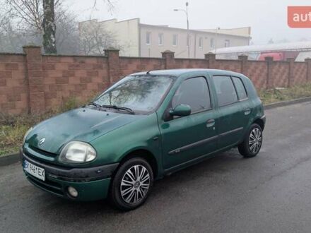 Зеленый Рено Клио, объемом двигателя 1.15 л и пробегом 187 тыс. км за 2500 $, фото 1 на Automoto.ua