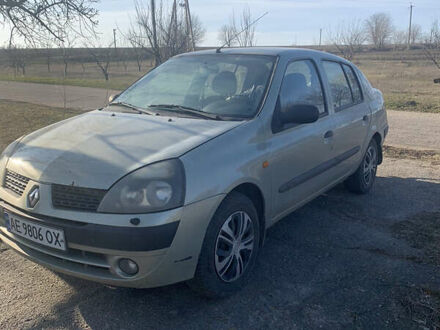 Рено Кліо 2002 у Запоріжжя на Automoto.ua Зелений Рено Кліо, об'ємом двигуна 1.4 л та пробігом 280 тис. км за 3200 $, фото 1 на Automoto.ua