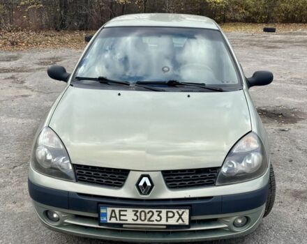 Зелений Рено Кліо, об'ємом двигуна 1.4 л та пробігом 199 тис. км за 4000 $, фото 1 на Automoto.ua