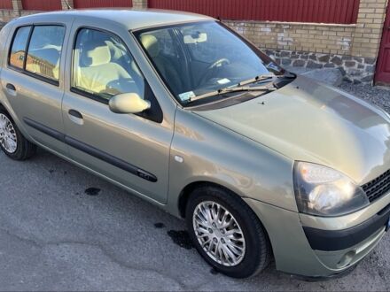 Зеленый Рено Клио, объемом двигателя 1.5 л и пробегом 207 тыс. км за 3400 $, фото 1 на Automoto.ua