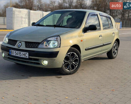 Зеленый Рено Клио, объемом двигателя 1.39 л и пробегом 156 тыс. км за 3950 $, фото 1 на Automoto.ua
