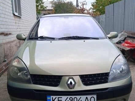 Рено Клио 2003 в Днепре (Днепропетровске) на Automoto.ua Зеленый Рено Клио, объемом двигателя 1.1 л и пробегом 209 тыс. км за 2400 $, фото 1 на Automoto.ua