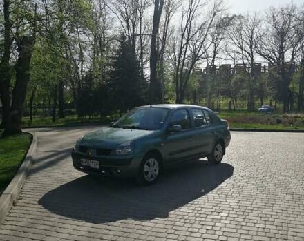 Зелений Рено Кліо, об'ємом двигуна 1.4 л та пробігом 93 тис. км за 4300 $, фото 1 на Automoto.ua