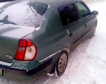 Зеленый Рено Клио, объемом двигателя 1.4 л и пробегом 200 тыс. км за 3200 $, фото 1 на Automoto.ua
