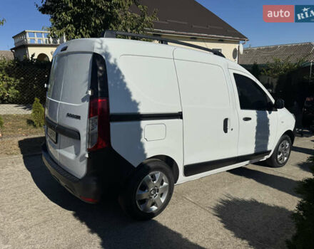 Белый Рено Dokker, объемом двигателя 1.46 л и пробегом 249 тыс. км за 7700 $, фото 15 на Automoto.ua