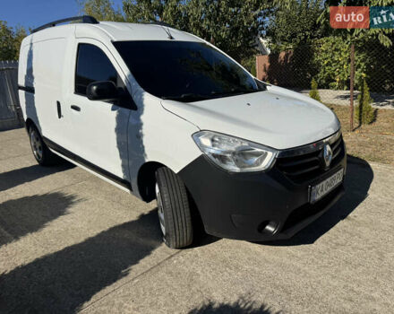 Белый Рено Dokker, объемом двигателя 1.46 л и пробегом 249 тыс. км за 7700 $, фото 1 на Automoto.ua