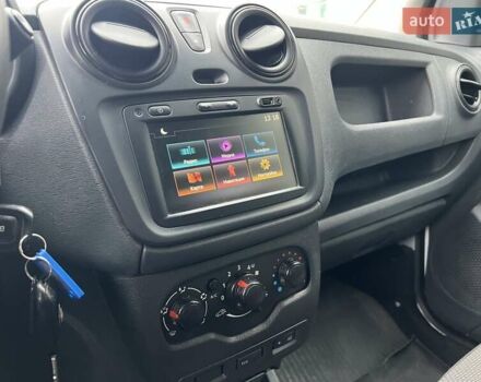 Белый Рено Dokker, объемом двигателя 1.5 л и пробегом 230 тыс. км за 9200 $, фото 21 на Automoto.ua