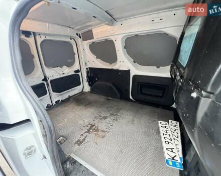 Белый Рено Dokker, объемом двигателя 1.5 л и пробегом 230 тыс. км за 9200 $, фото 15 на Automoto.ua