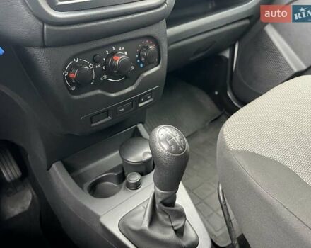 Белый Рено Dokker, объемом двигателя 1.5 л и пробегом 230 тыс. км за 9200 $, фото 22 на Automoto.ua