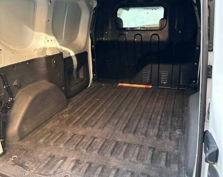 Білий Рено Dokker, об'ємом двигуна 1.5 л та пробігом 87 тис. км за 13000 $, фото 18 на Automoto.ua