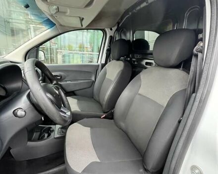Білий Рено Dokker, об'ємом двигуна 1.5 л та пробігом 258 тис. км за 8842 $, фото 13 на Automoto.ua