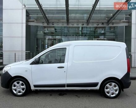 Білий Рено Dokker, об'ємом двигуна 1.5 л та пробігом 258 тис. км за 8842 $, фото 9 на Automoto.ua