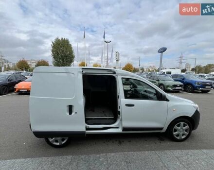 Білий Рено Dokker, об'ємом двигуна 1.5 л та пробігом 238 тис. км за 9077 $, фото 10 на Automoto.ua