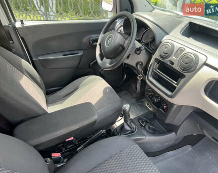 Білий Рено Dokker, об'ємом двигуна 1.46 л та пробігом 230 тис. км за 4500 $, фото 8 на Automoto.ua