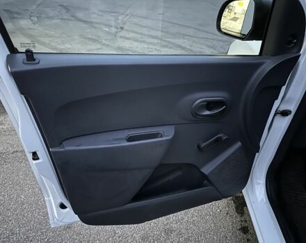 Білий Рено Dokker, об'ємом двигуна 1.6 л та пробігом 154 тис. км за 6850 $, фото 7 на Automoto.ua