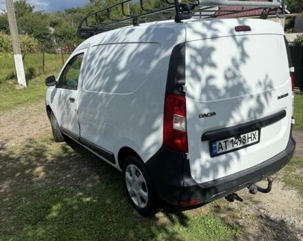 Белый Рено Dokker, объемом двигателя 1.6 л и пробегом 64 тыс. км за 6300 $, фото 3 на Automoto.ua